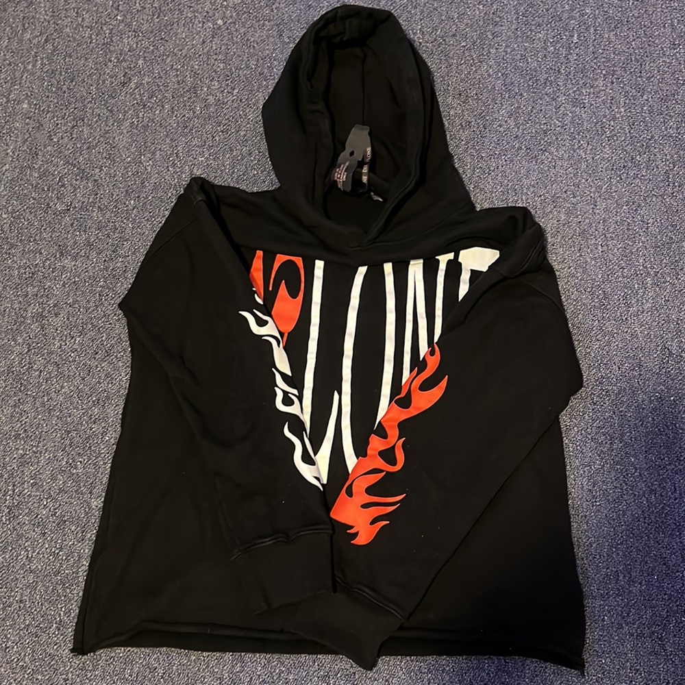Vlone - Picture 3 of 6